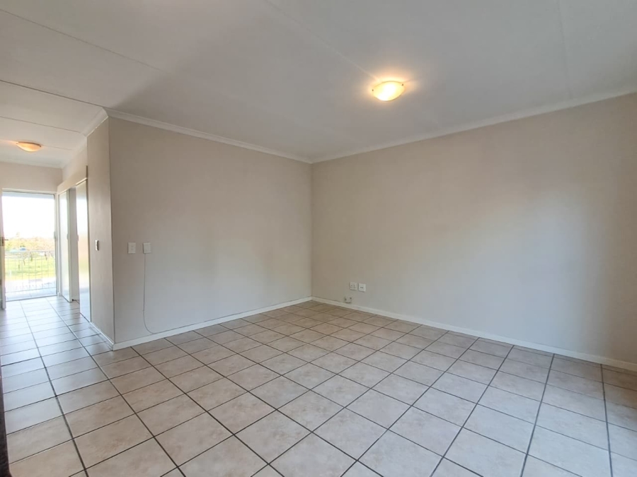 To Let 1 Bedroom Property for Rent in Vredekloof Western Cape